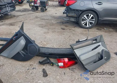 2019 Subaru Outback 2.5I Limited из США, поврежденный, VIN 4S4BSANCXK3332679